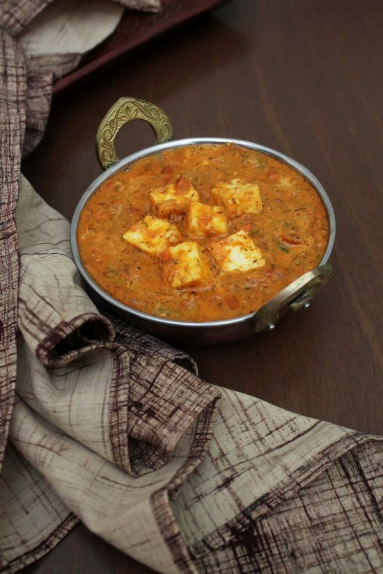 Kadai Paneer Recipe (How to make Kadai Paneer gravy recipe)