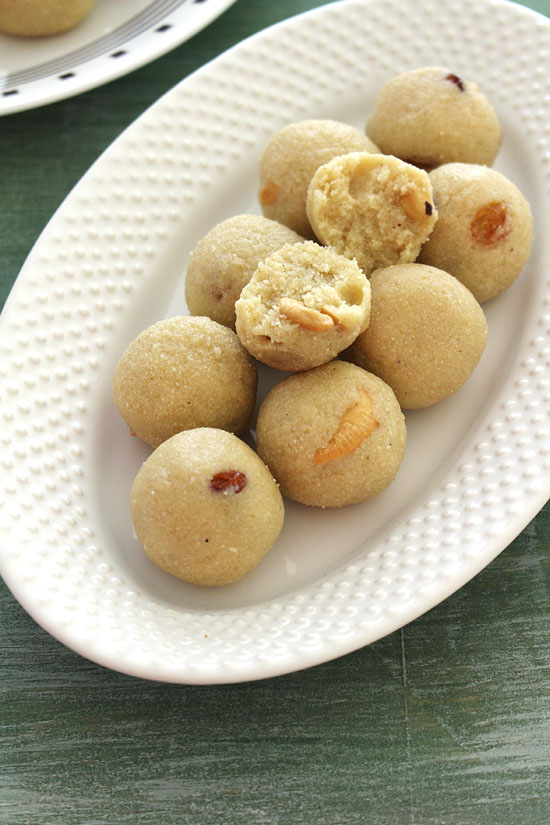 Rava laddu recipe (How to make rava laddu), Rava ladoo recipe