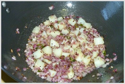 Adding boiled potatoes.