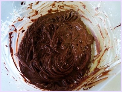 choocolate buttercream frosting for eggless cupcakes