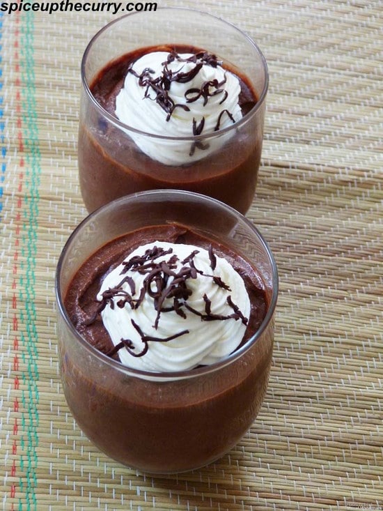 Eggless chocolate mousse recipe | Chocolate mousse without eggs