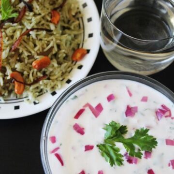 Onion raita recipe | How to make onion raita | Roasted onion raita