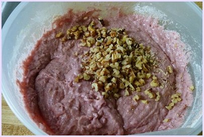 Eggless strawberry bread recipe (Vegan strawberry bread recipe)