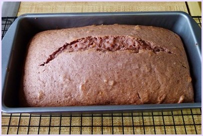 Eggless strawberry bread recipe (Vegan strawberry bread recipe)