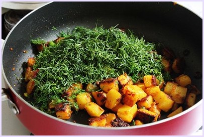 Aloo suva sabzi recipe (How to make aloo suva), Potatoes with dill leaves