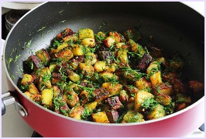 Aloo suva sabzi recipe (How to make aloo suva), Potatoes with dill leaves