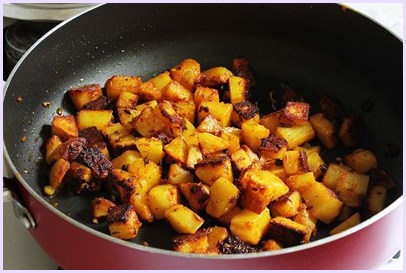 Aloo suva sabzi recipe (How to make aloo suva), Potatoes with dill leaves