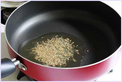 Cumin seeds in hot oil for tempering