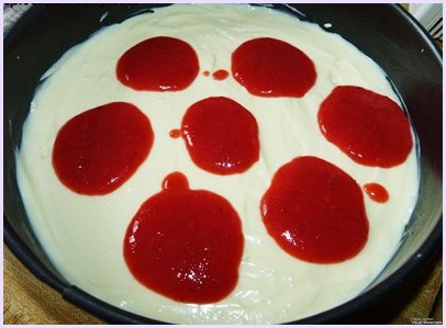 Eggless strawberry cheesecake recipe (How to make eggless cheesecake)