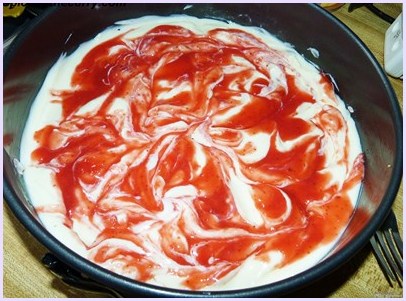 Eggless strawberry cheesecake recipe (How to make eggless cheesecake)