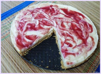 Eggless strawberry cheesecake recipe (How to make eggless cheesecake)