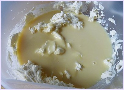 Eggless strawberry cheesecake recipe (How to make eggless cheesecake)