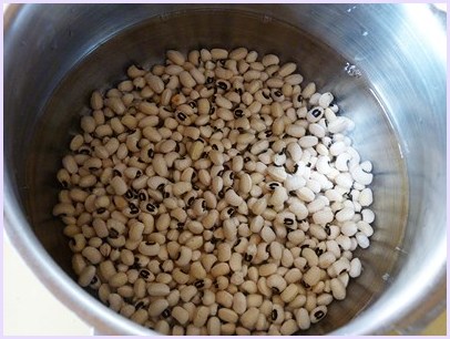 soaked black eyed peas