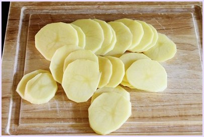 potato slices.