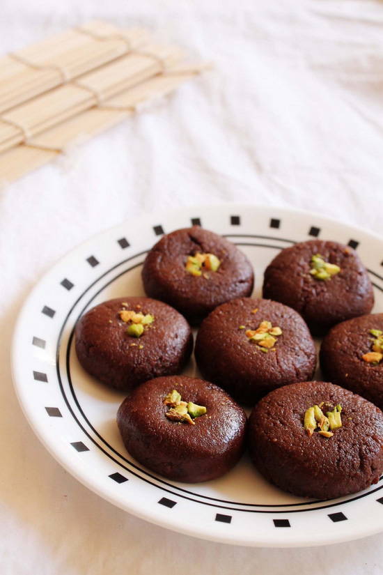 Chocolate Peda - Easy diwali sweet recipe