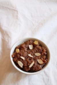 Singhare ke atte ka halwa (sheera) | Singhare ka halwa recipe