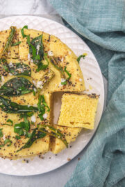 Khaman dhokla in a plate with napkin on the side.