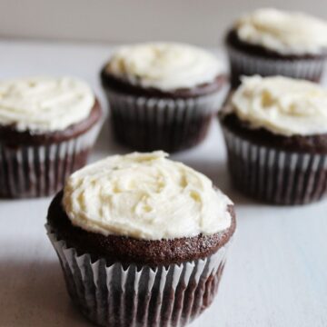 Eggless orange chocolate cupcakes recipe | Vegan cupcakes