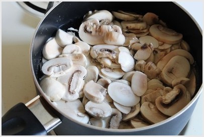 Mushroom Curry Recipe | How to make Simple Mushroom Curry