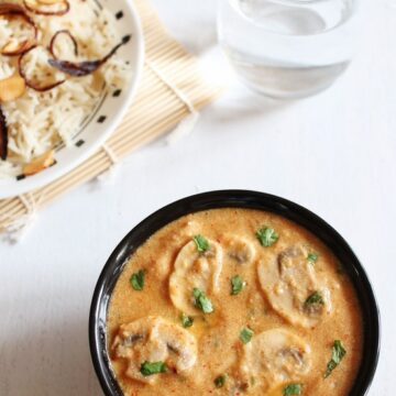 Mushroom Curry Recipe | How to make Simple Mushroom Curry