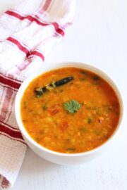 Green Garlic Dal Recipe | How to make Hare lehsun ki dal recipe