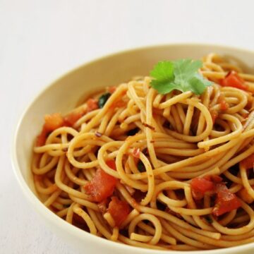 Spaghetti with Spicy Tomato Sauce recipe | Pasta Recipe