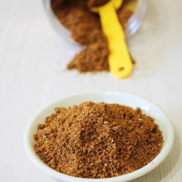 Maharashtrian Goda Masala Recipe | How to make goda or kala masala