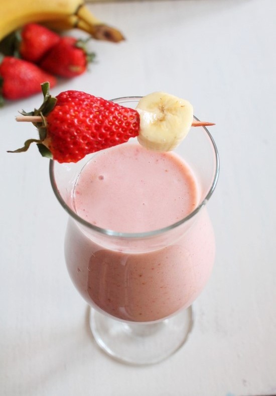 Strawberry Banana Milkshake recipe