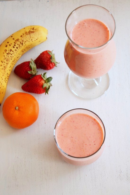 Strawberry Banana Smoothie Recipe | Easy Smoothie Recipe