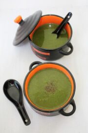 Palak soup recipe | Spinach soup | How to make palak soup