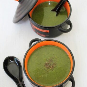 Palak soup recipe | Spinach soup | How to make palak soup