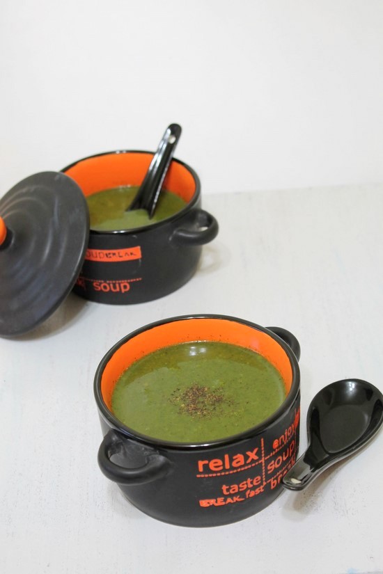 Palak soup recipe | Spinach soup | How to make palak soup