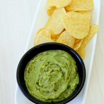 Avocado dip recipe Indian style (How to make Indian avocado dip recipe)