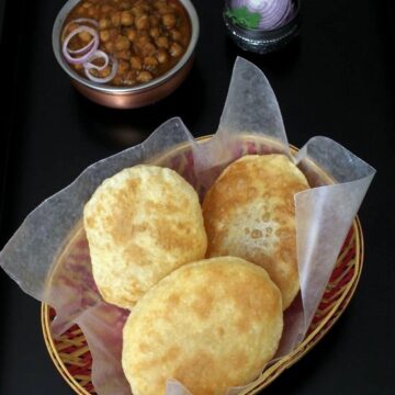 Quick bhatura recipe | quick and easy bhatura recipe with eno