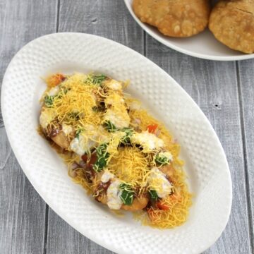 Khasta Kachori Recipe | Moong dal khasta kachori chaat recipe