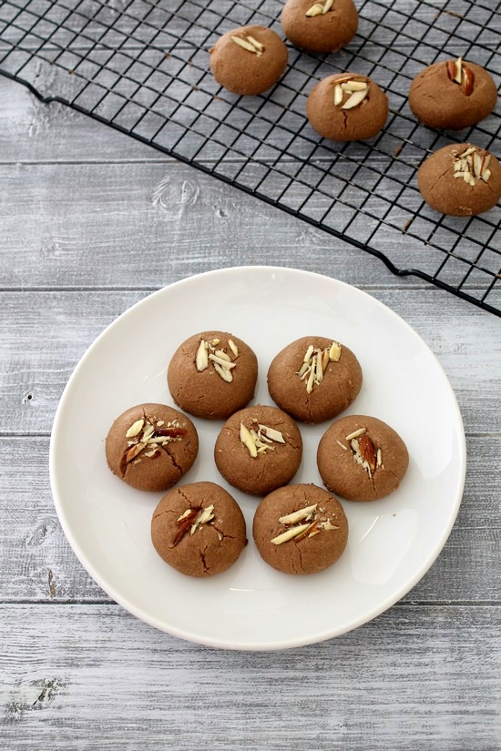 Chocolate Nankhatai Recipe | How to make chocolate nankhatai