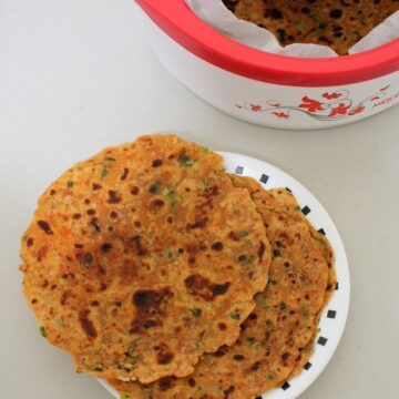 Spring onion paratha recipe | Potato green onion paratha recipe