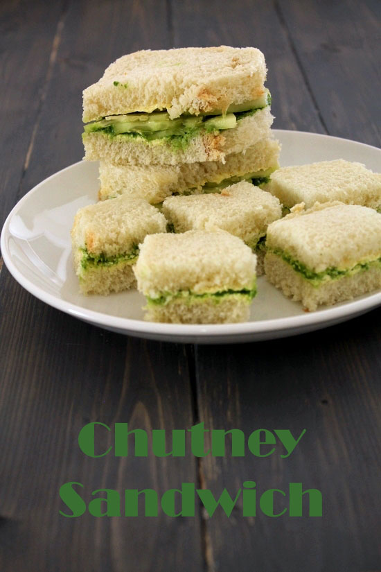 Small pieces of chutney sandwich in a plate.