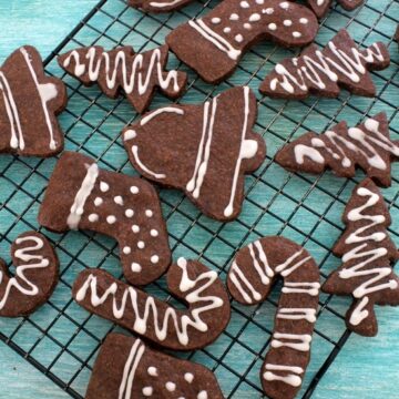 Eggless chocolate sugar cookies recipe | Chocolate cutout sugar cookies