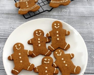 Eggless gingerbread men cookies recipe | Christmas cookies