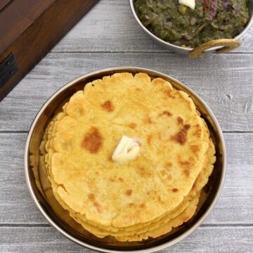 Makki ki roti recipe (Makki di roti) | How to make makki ki roti