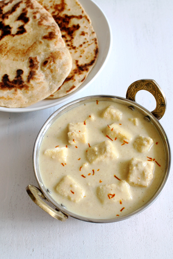 Mughlai Shahi Paneer Recipe (Mughlai Paneer in White Gravy)