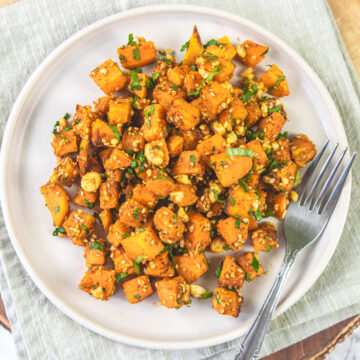 Sweet potato chaat served in a plate.