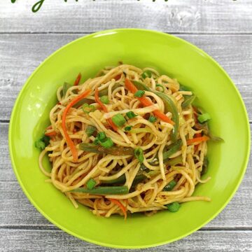 Hakka noodles recipe (How to make veg hakka noodles recipe)