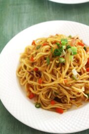 Veg Chow Mein Recipe, Indian Chinese style (How to make Vegetable Chow Mein)