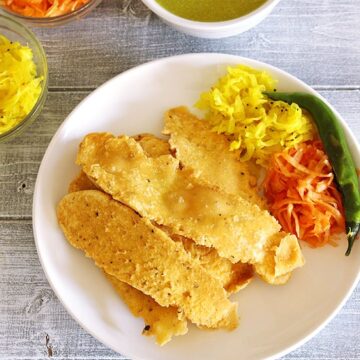 Fafda Recipe (How to make Gujarati Fafda Gathiya Recipe)