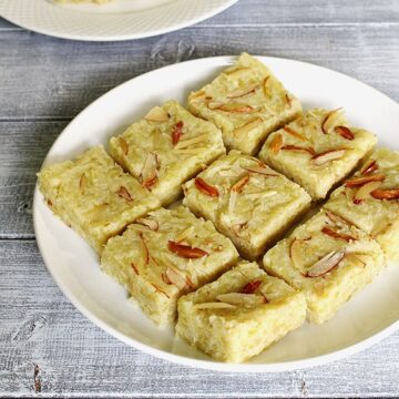 Lauki Barfi Recipe (How to make Lauki Burfi Recipe)