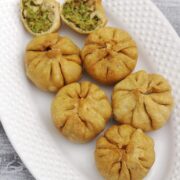 Lilva Kachori Recipe (How to make Fresh Tuvar Dana Kachori)