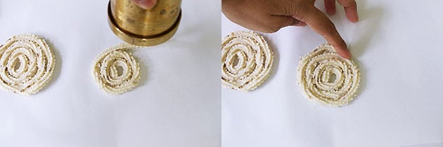 shaping rice murukku into spiral