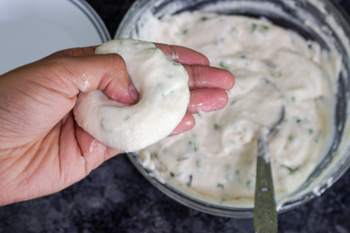 Shaping the medu vada